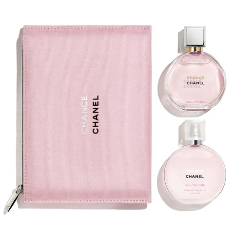 chanel chance eau tendre twist and spray set|chanel chance perfume gift sets.